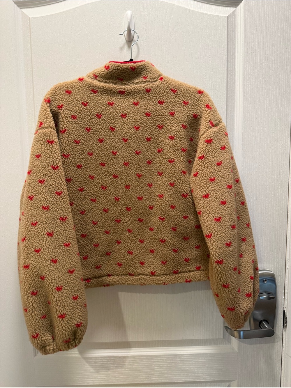 Saltwater Luxe Tan Teddy Fleece Pullover sweater in Red love Print Size S NWT - Picture 5 of 5